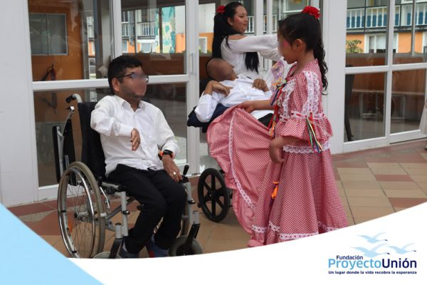 Visita-embajada_03