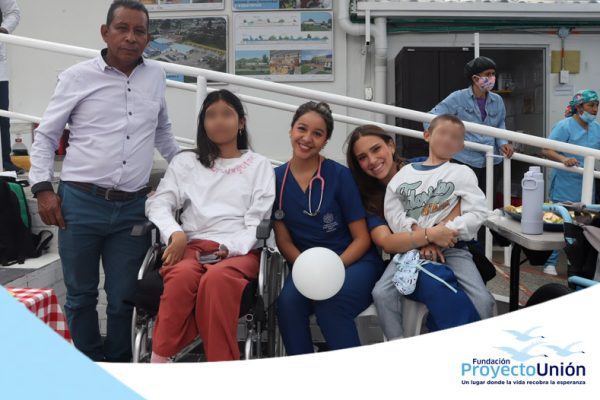 Médicos-Javerianos,-vocación-de-servicio_03