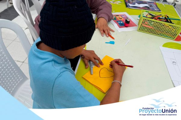 Angeles-de-Esperanza-llegan-a-nuestro-hogar_00